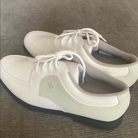 FootJoy Shoes - FootJoy Golf Shoes Size 8.5